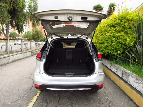 Nissan X-Trail 2.5 Advance Mt