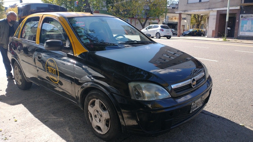 Imagen 7 de 8 de Chevrolet Corsa 1.8 N/gnc Impecable C/s Licencia