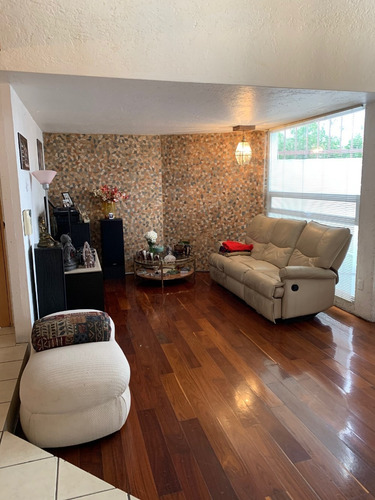 Imagen 6 de 14 de Hermosa Casa Con Terraza Y Estudio En Lomas De Tarango
