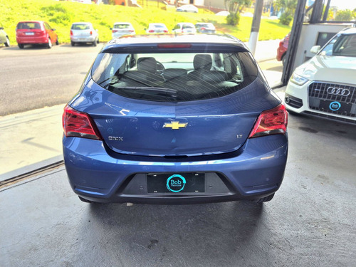 Chevrolet Onix ONIX HATCH LT 1.0 8V FlexPower 5p Mec.