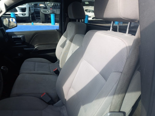 Imagen 6 de 13 de Chevrolet Silverado 2014 Ls V6 Cab Reg Std Eng $ 51,6000