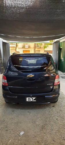 Imagen 3 de 10 de Chevrolet 2015 Spin 1.8 Lt 5 As