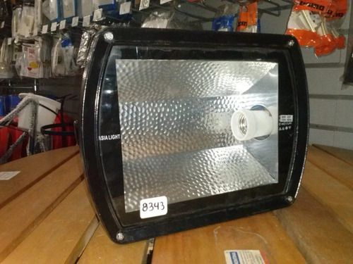 Imagen 3 de 4 de Reflector Sin Bombillo E-27 26w Light Salida 8343 Xavi