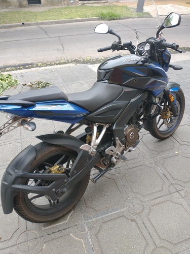Bajaj Rouser Ns 200