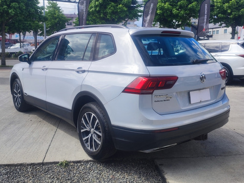 Volkswagen Tiguan TSI MT 1.4