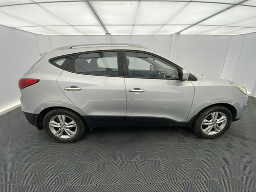 Hyundai Tucson Ix 35 Gl 2.0 Mt