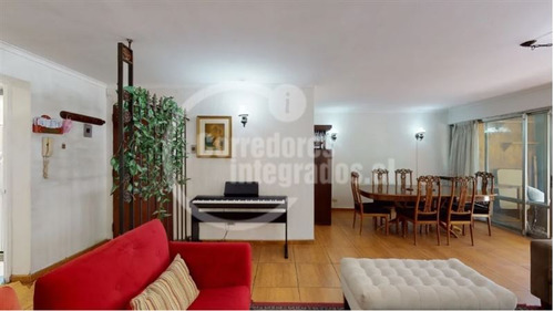 Departamento En Venta De 4 Dorm. En Las Condes