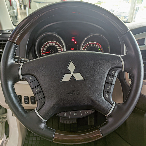 Imagen 8 de 15 de Mitsubishi Pajero