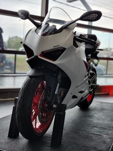 Imagen 24 de 25 de Ducati Panigale V2 White Entrega Inmediata! M