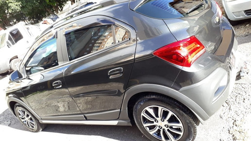 Chevrolet Onix 1.4 Mpfi Activ 8v Flex 4p Automático