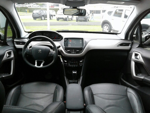 Peugeot 208 2016/2017 4426