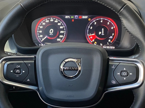 Imagem 7 de 8 de Volvo Xc40 2.0 T5 Gasolina Momentum Awd Geartronic 2019/2020