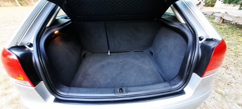Imagen 10 de 18 de Audi A3 2009 2.0 I 140cv Mt