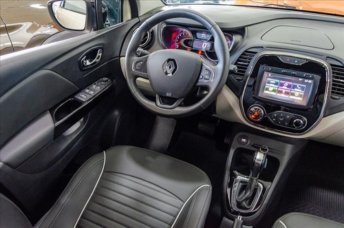 Renault Captur 1.6 Intense Flex X-tronic