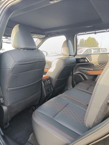 Imagen 9 de 12 de Mitsubishi Outlander Premium 2023