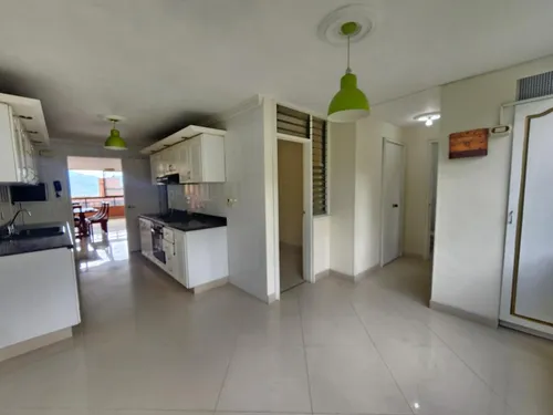 Apartamento En Venta En El Poblado. Cod V12034