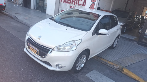 Peugeot 208 1.6 Allure