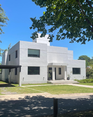Se Vende Increible Casa En Barrio La Paloma, Villa Allende!!