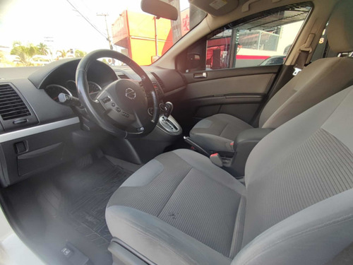Imagem 12 de 15 de Nissan Sentra 2013 2.0 S Flex Aut. 4p