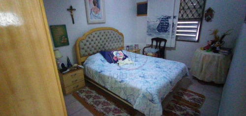 Imagem 6 de 10 de Apartamento Térreo Com 2 Dormitórios, 1 Banheiro, 1 Vaga Coletiva Insuficienteà Venda, 60 M² Por R$ 290.000 - Encruzilhada - Santos/sp - Ap10613