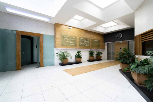 Renta Edificio Precio $300.00 M2