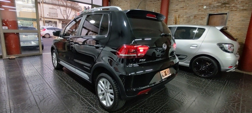 Imagen 3 de 9 de Volkswagen Fox 2016 1.6 Track