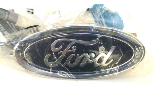 Imagen 2 de 3 de Leyenda Ford Fiesta Kinetic/focus Iii 15/.. Logo Rejilla