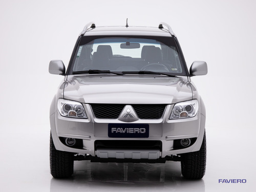 Imagem 8 de 14 de Mitsubishi Pajero Tr4 2.0 16v 4x4 (flex) (aut)