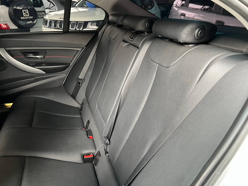 Imagem 9 de 10 de Bmw 320i 2.0 Sport Gp 16v Turbo Gasolina 4p Automático
