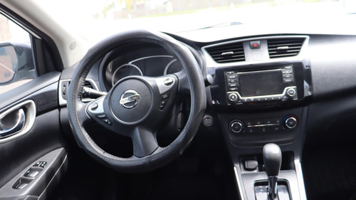 Nissan Sentra 1.8 Advance Cvt