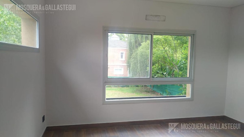 Casa En Venta - Boat Center.