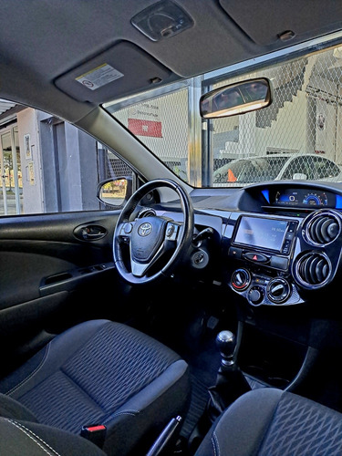 Toyota Etios 1.5 Sedan Xls