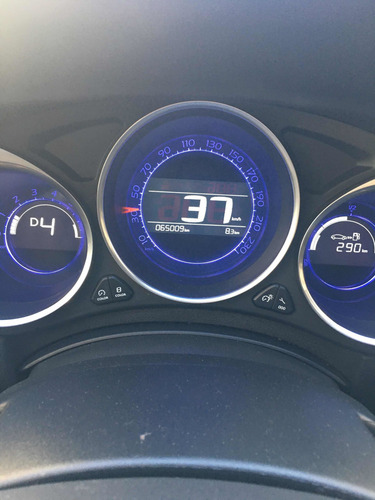 Imagen 4 de 6 de Citroën C4 Lounge 2015 1.6 Tendance At6 Thp 163cv Am16
