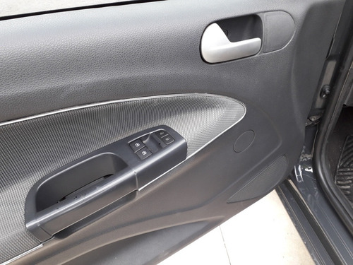 Volkswagen Gol Trend 1.6 Pack Iii 101cv 2010