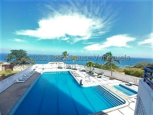 Imagen 1 de 21 de Apartamento En Alquiler Playa Grande Mls #23-11527 Yolanda Goncalves