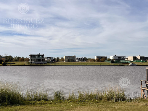 Lote En Venta Al Río En El Naudir - Aguas Privadas Espectacular Vista