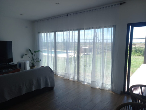 Casa En Venta Barrio San Sebastián, Area 8 Dueño Directo