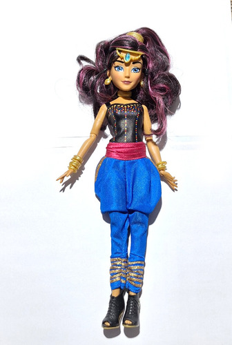 Muñeca Disney Descendientes Jordan Hija Del Genio De Aladdin