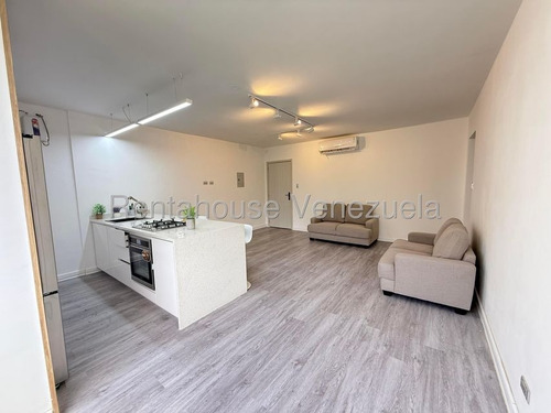 Se Vende Apartamento En Los Palos Grandes Mls #25-23426