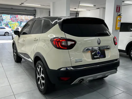 Renault Captur 2.0 Intens Automática