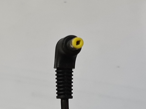 Imagen 3 de 4 de Cargador Fuente Original Asus Eee Exo 19v 2.1a Pin 5.5x2.5mm