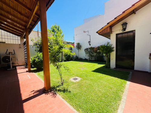 4 Amb + Jardin, Cochera Y Terraza! Impecable!