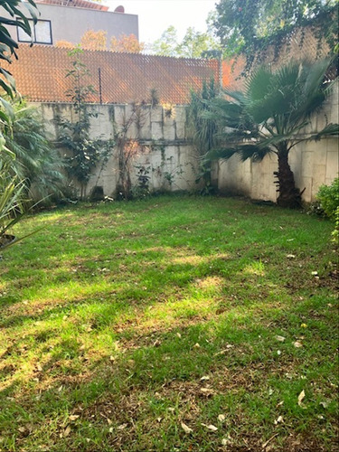 Imagen 2 de 30 de Preciosa Residencia Con Jardín, Elevador, Sauna Y Acabados De Lujo