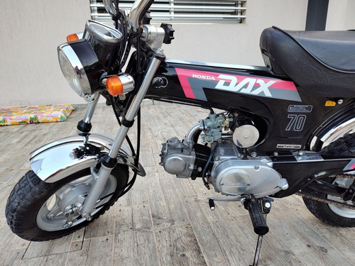 Imagen 5 de 11 de Honda Dax St 70