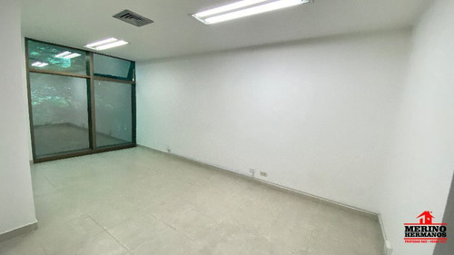 Oficina En Arriendo En Medellín - Poblado