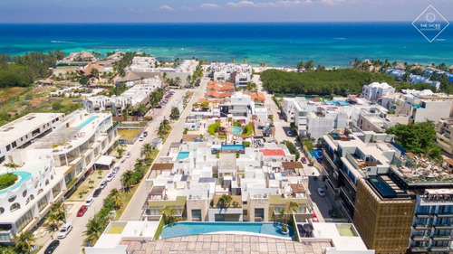 Imagen 2 de 16 de Departamentos The Shore Condos At 46th, Playa Del Carmen, Q.