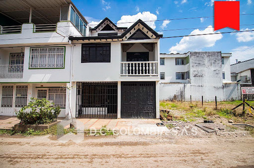 Casas En Venta Doña Luz 815-4713