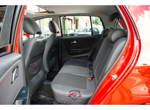 Volkswagen Fox 1.6 MI HIGHLINE 8V FLEX 4P MANUAL