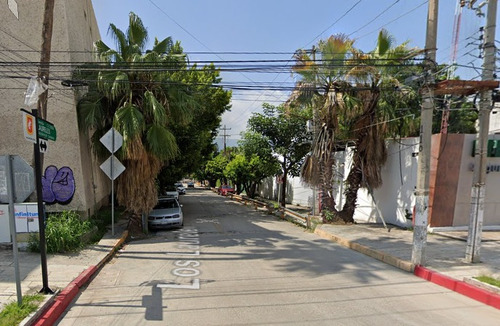 Sk01- Casa En Remate En Blvr Laureles, Recidencial Campestre, Tuxtla Gutierrez, Chia. (65% Debajop De Su Valor Comercial, Solo Recursos Propios)