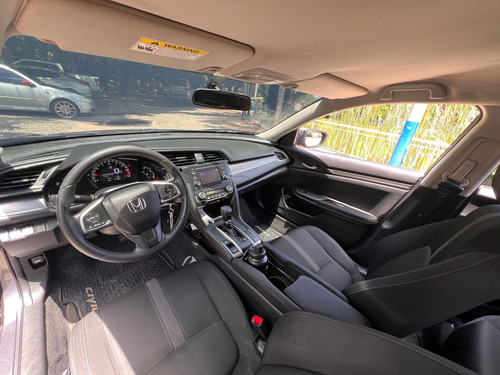 Honda Civic 2018 Negociable